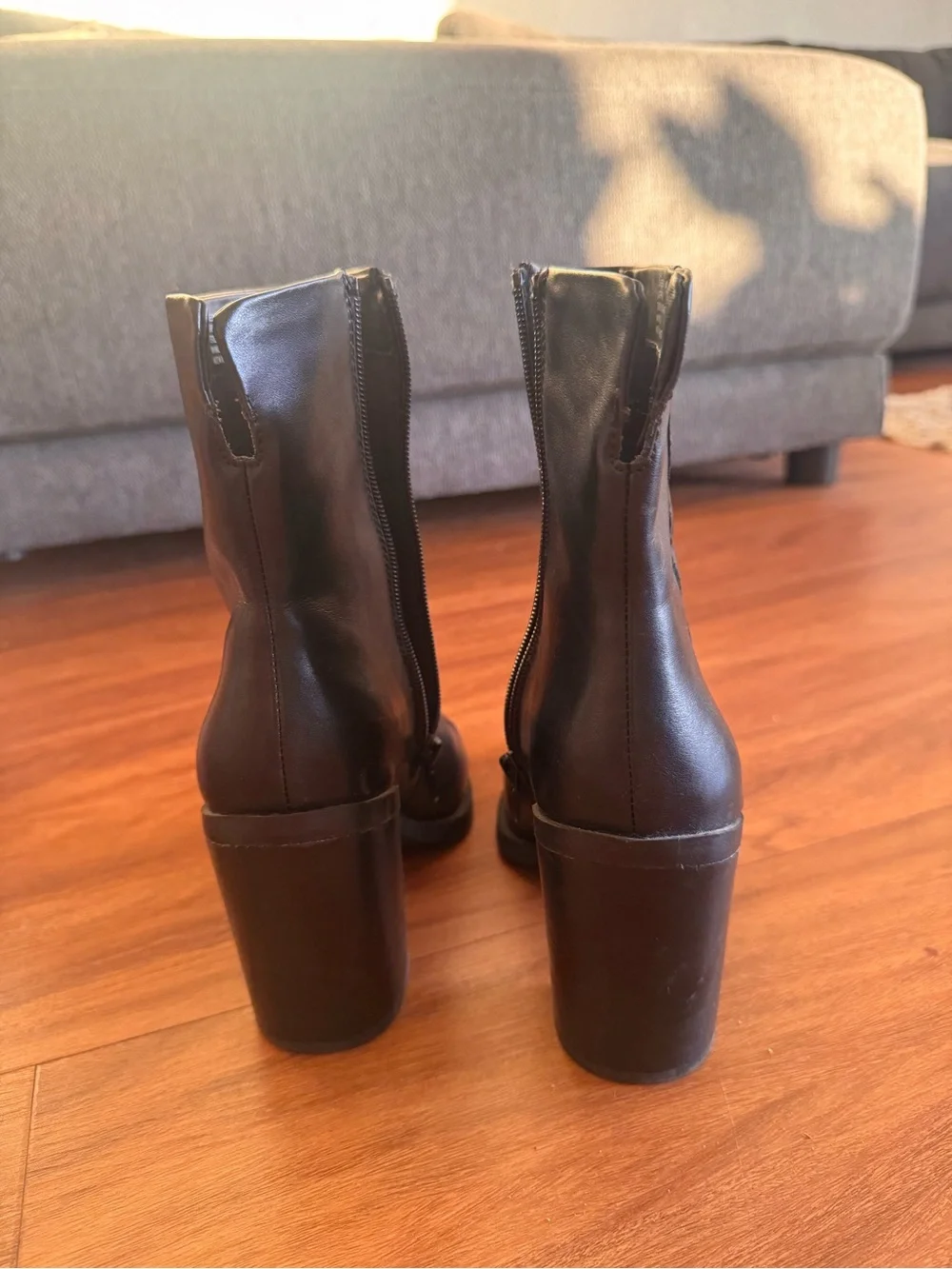 Steve Madden Black Pointed Toe Leather Ankle Booties with Block Heel